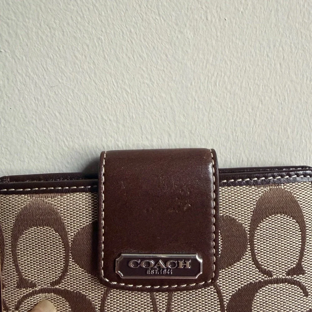 Coach Brown Signature Canvas Compact Wallet - Picture 5 of 5